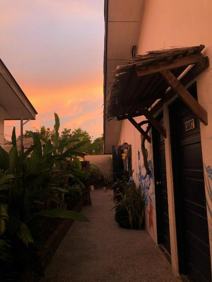 Rembulan Langkawi Guesthouse Pantai Cenang  Zewnętrze zdjęcie